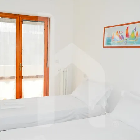 Homiday - Residenza Pioppeto דירה