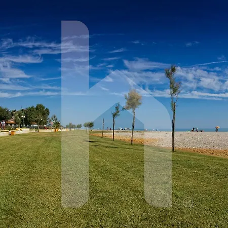 Apartament Homiday - Residenza Pioppeto Scerne