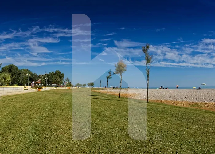 Apartamento Homiday - Residenza Pioppeto Scerne